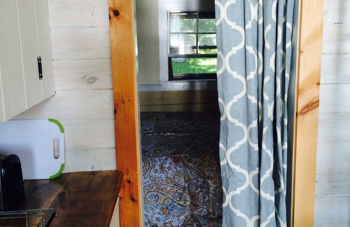 Rockport Cottage | Family & Pet-Friendly Lakefront Sanctuary with Ocean Views