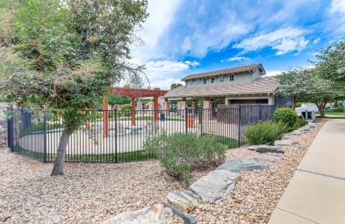 Aurora Apartment | Stylish Aurora Condo with Fireplace & Seasonal Pool Access