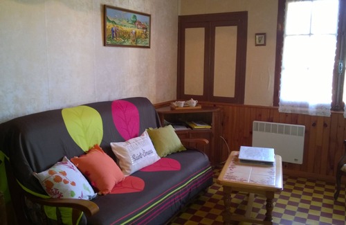 Saint-Amans House | Family-Friendly Seasonal Rental for Up to 8 Guests