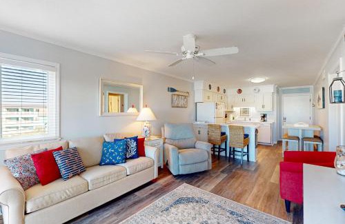 Morehead City Apartment | Seaspray 320: Oceanfront Escape with Pool & Family-Friendly Perks