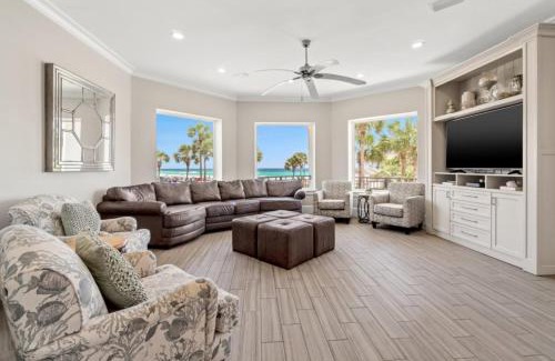 Destiny Grand Palms House | Discover Seastar Palazzo in Destin: Family-Friendly Retreat