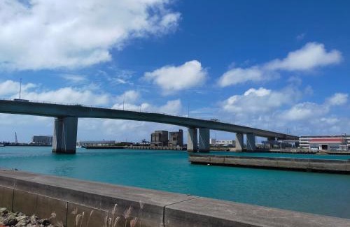 Okinawa House | SeaTime 1-A 新築一軒家空港に近い