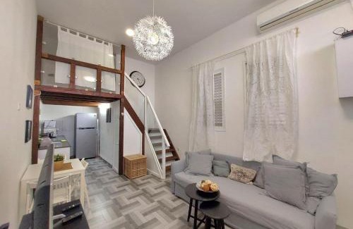 Haifa Apartment | SeaTown studio
