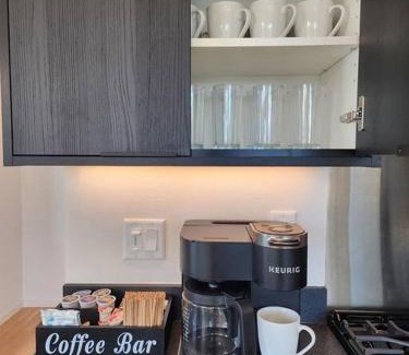 Wallingford Apartment | Ideal Seattle Retreat: Family-Friendly Near University