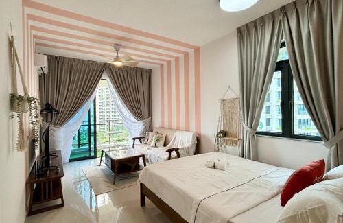Gelang Patah Apartment | Seaview Apartment in Forest City: Family-Friendly Retreat