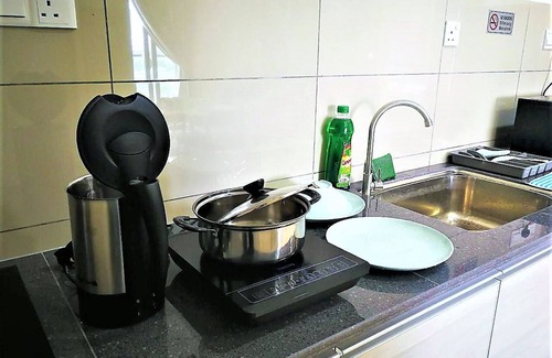Butterworth Condo | Seaview Retreat: Perfect for Families with Key Amenities
