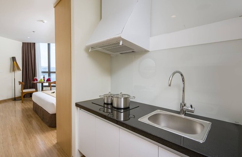 Tran Phu Beach Apartment | Affordable Seaview Beachfront Studio with Pool Access