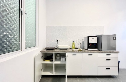 Kampung Pokok Asam Apartment | Seaview Cube with Rooftop Pool & Family-Friendly Amenities