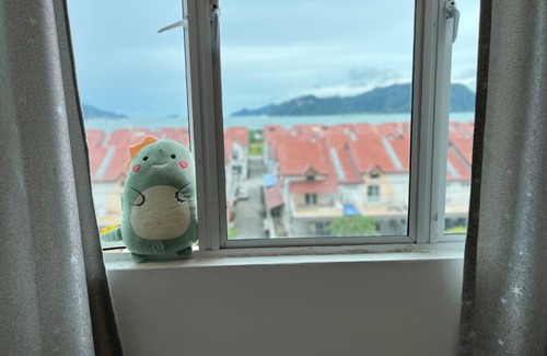 Kampung Pokok Asam Apartment | Seaview Cube with Rooftop Pool & Family-Friendly Amenities
