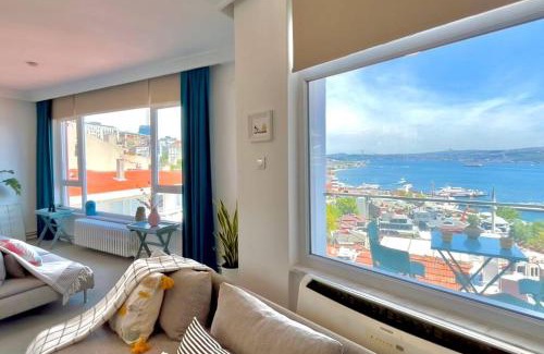 Kabatas Apartment | Elegant Seaview Grand - Explore the Bosphorus Experience