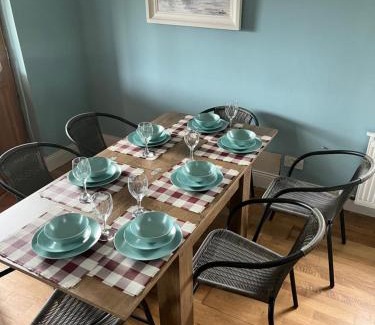 Cahirciveen House | Unforgettable Seaview House Reenard South with Private Beach