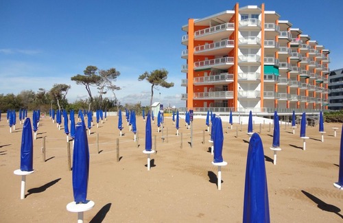 Porto Santa Margherita Apartment | Unforgettable Seaview Hotel with Family-Friendly Amenities