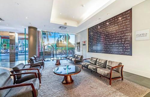 Darwin City Centre Apartment | Relaxing Seaview King Studio with Tropical Pool Access