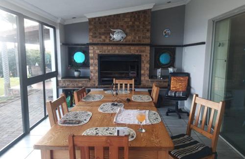 Port Shepstone Apartment | Oceanfront Retreat at Seaview Self Catering - Rated 9/10