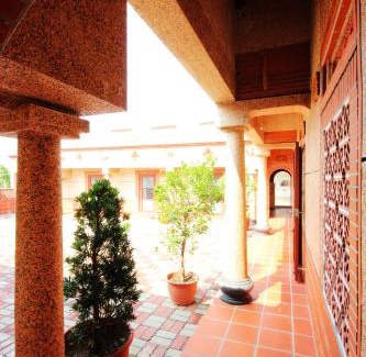 Liuqiu House | Oceanfront SEAVIEW-SHOY B&B with Child-Friendly Amenities