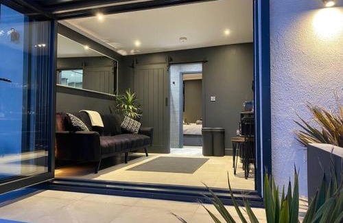 Peacehaven Apartment | Seaview Stay: Pet-Friendly Hotel with 9.8/10 Ratings