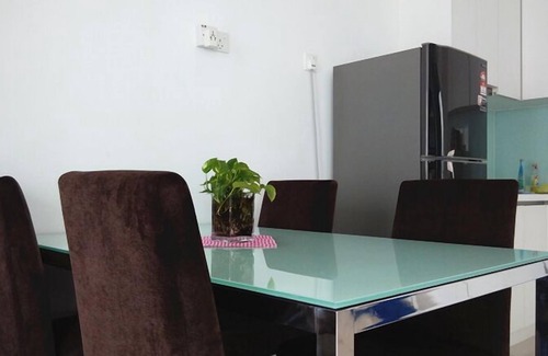 Downtown George Town Apartment | Oceanfront Seaview Studio Suite in Gurney, Penang