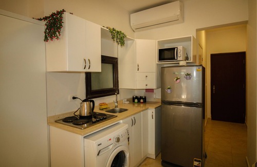 Al Ahyaa Apartment | Discover SeaView Turtles: Top-Rated Stay with Ocean Views