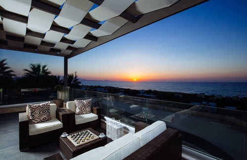 Stavromenos Villa | Guest Rated 10/10 Seaview Villa with Private Heated Pool