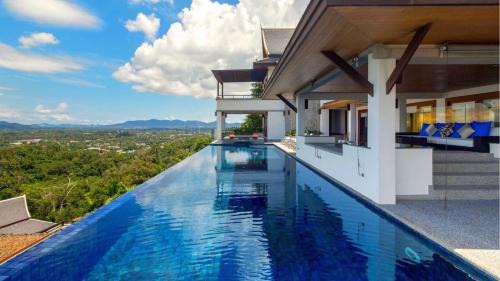 Cherngtalay Villa | Oceanfront Seaview Villa Yang Som at Surin Beach - 10/10 Stay