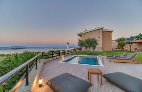 Vourvourou Apartment | Unforgettable Seaview Villas with Oceanfront Pool & Hot Tub