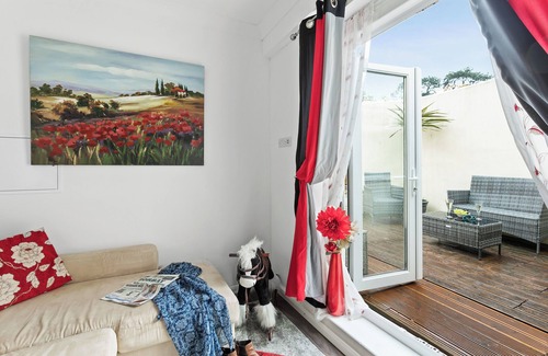 Roundham Hotel | Seaways: Guest Rated 9.2 with Ocean View Pool & Dining