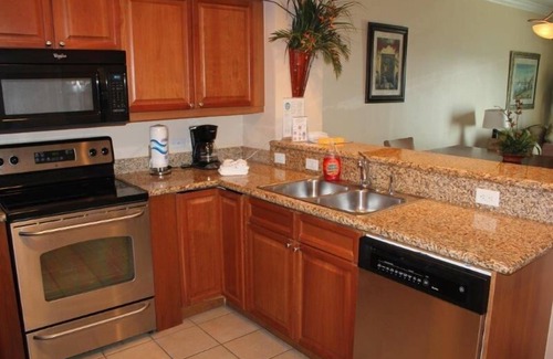 Gulf Shores Apartment | Ocean View Getaway at Seawind 1008 - Guest Rated 10/10