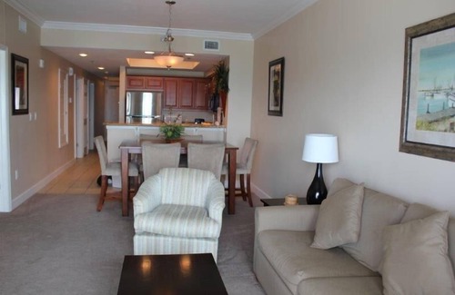 Gulf Shores Apartment | Ocean View Getaway at Seawind 1008 - Guest Rated 10/10