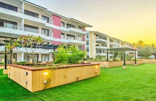 Saunta Vaddo Apartment | Seawinds Service Apartment with Pool and Breakfast Included