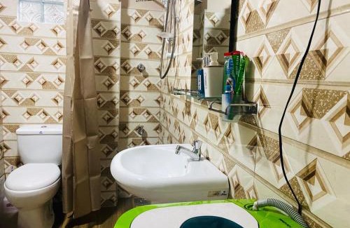 Seeduwa - Katunayake Apartment | Top-Rated Sebastian Transit in Katunayake with Breakfast