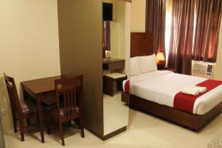Lapu-Lapu Hotel | Budget-Friendly Sebastien Hotel with Restaurant and Breakfast