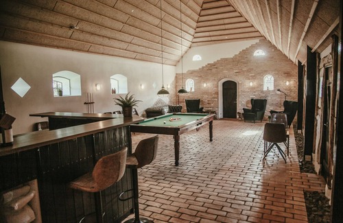 Nibe Bed & Breakfast | Discover Sebber Kloster: Pool, Breakfast & 10/10 Rating