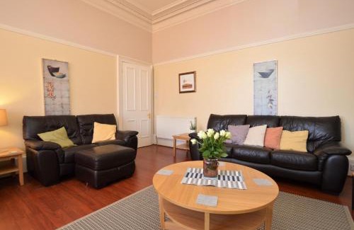 Kilmun Apartment | Discover Sebright Holiday Apartment: 4-Star Family Retreat