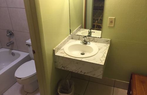 Sebring Hotel | Family-Friendly Sebring Inn with Delightful Breakfast Options