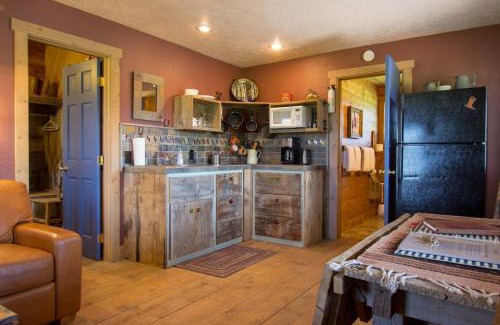Panguitch House | Family-Friendly Holiday Homes in UT, USA - Guest Rated 10/10