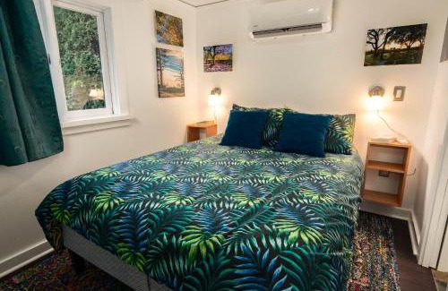 Humboldt House | Inviting 2 Bdm Villa with Patio Near All the Excitement
