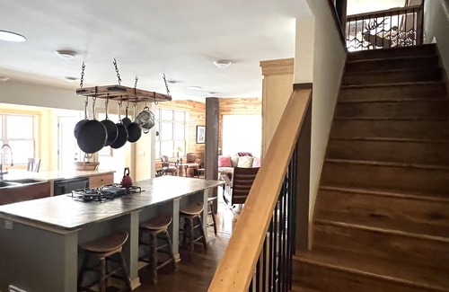 Deerbrook House | Private Lake Retreat on 200 Acres - Sleeps 16-18 Guests