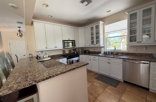 Boca Grande House | Secluded House with Pool Near Beach - 10/10 Guest Rated