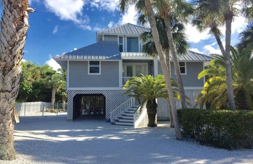 Boca Grande House | Secluded House with Pool Near Beach - 10/10 Guest Rated