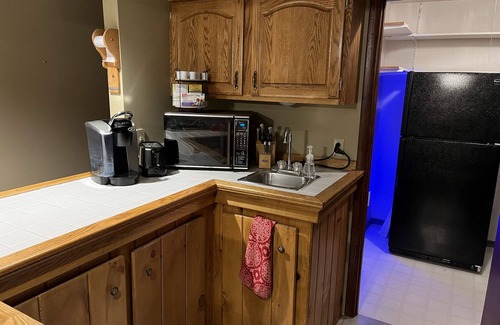 Rodman Apartment | Relaxing Retreat with Hot Tub and Game Room Overlooking Ponds