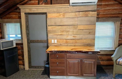 Alger Cabin | Secluded Cabin Sanctuary with Direct River Access & Indoor Pool