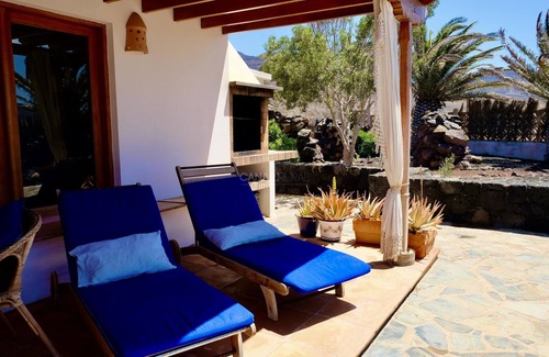 Pajara Apartment | Serene Casa Simba: Private Pool & Sea View Retreat