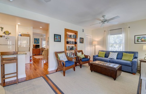 Old Town Condo | Secluded Casa: Poolside Apartment with Ocean Views & Spa