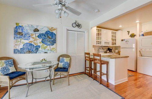 Old Town Condo | Secluded Casa: Poolside Apartment with Ocean Views & Spa