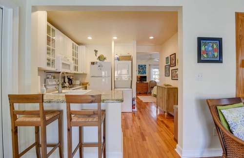 Old Town Condo | Secluded Casa: Poolside Apartment with Ocean Views & Spa
