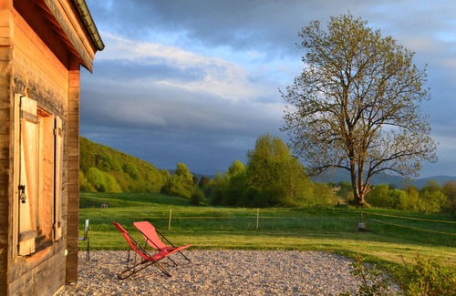 Onoz House | Stunning Detached Chalet with Pool and Breathtaking Views