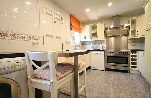 Sitio de Calahonda Villa | Secluded Villa in Calahonda: Ocean View and Private Pool