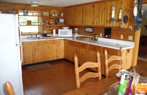 Cutler Cottage | Tranquil Cottage on 170 Acres with Pet-Friendly Amenities