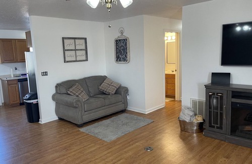 Pocahontas House | Pet-Friendly Secluded Country Home with 10/10 Guest Rating