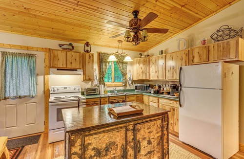 Farwell Cabin | Tranquil Farwell Cabin with Fire Pit & Pool Access